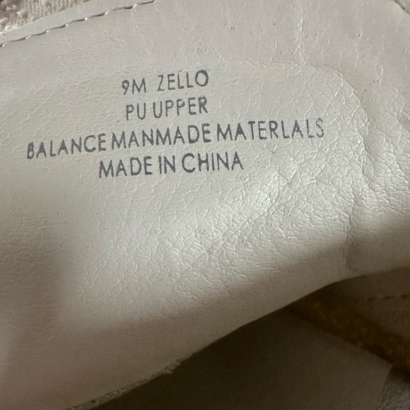 DOLCE VITA ZONYA COPPER AND WHITE LEATHER SNEAKERS SIZE 9 - Picture 14 of 14